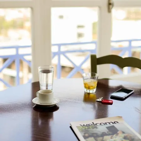 Otel Axiothea Pafos